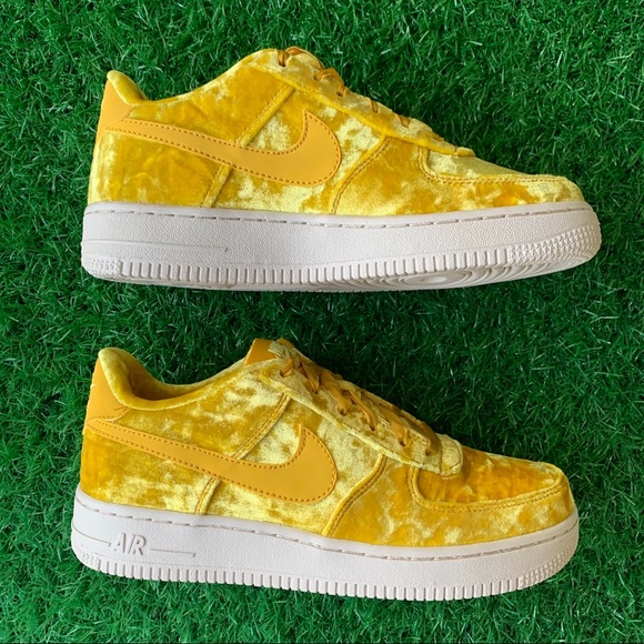 Nike Air Force 1 Lv8 - Picture 7 of 10